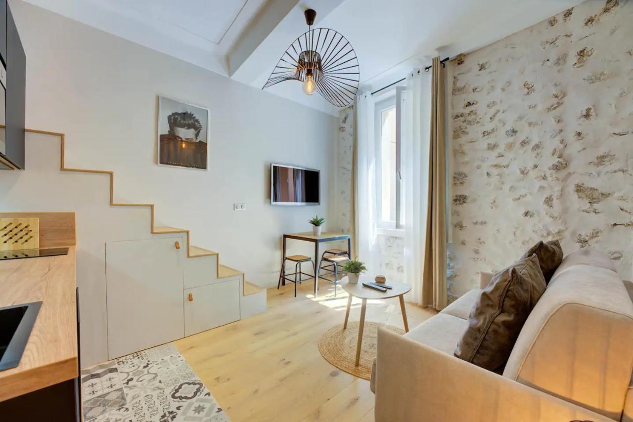 Appartement Duplex Mezzanine Near Shops & Cafes Antibes